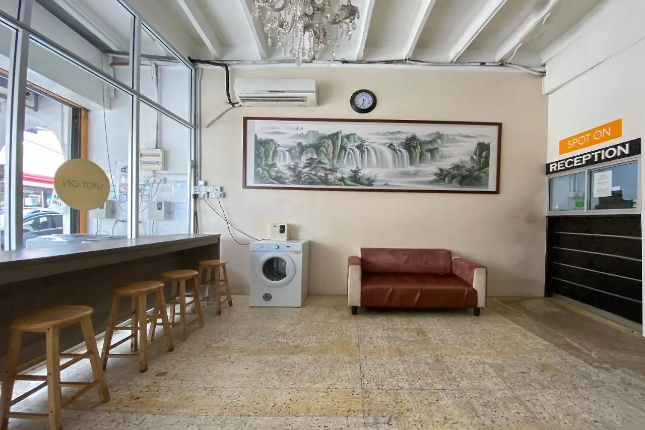 Spot On 89673 Good Friend Hotel George Town